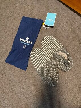 Bombas the gripper slipper, NWT, M